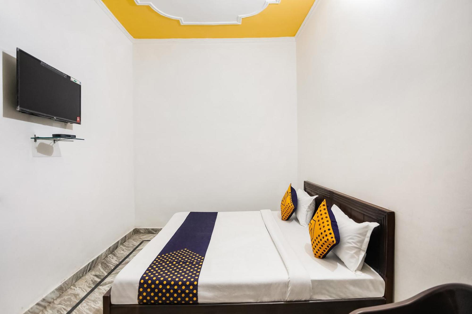 Hotel O Dollar Faridabad Eksteriør billede