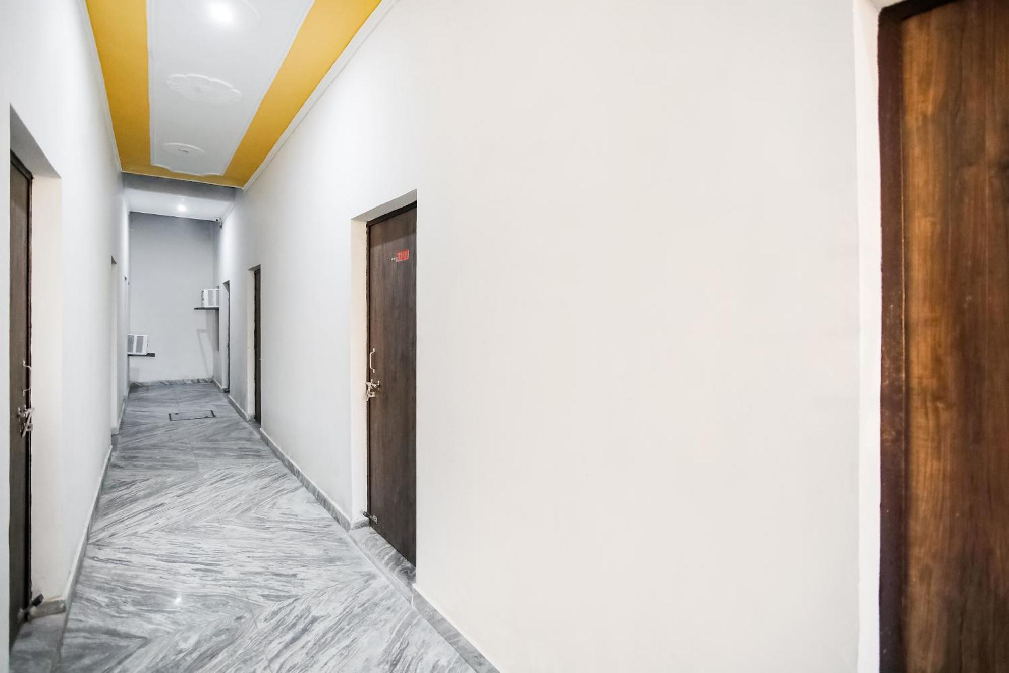 Hotel O Dollar Faridabad Eksteriør billede