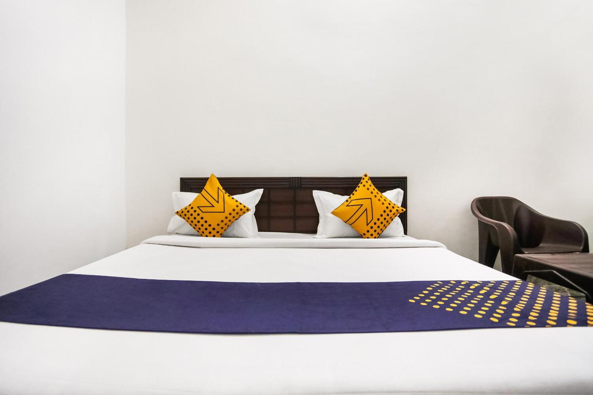 Hotel O Dollar Faridabad Eksteriør billede